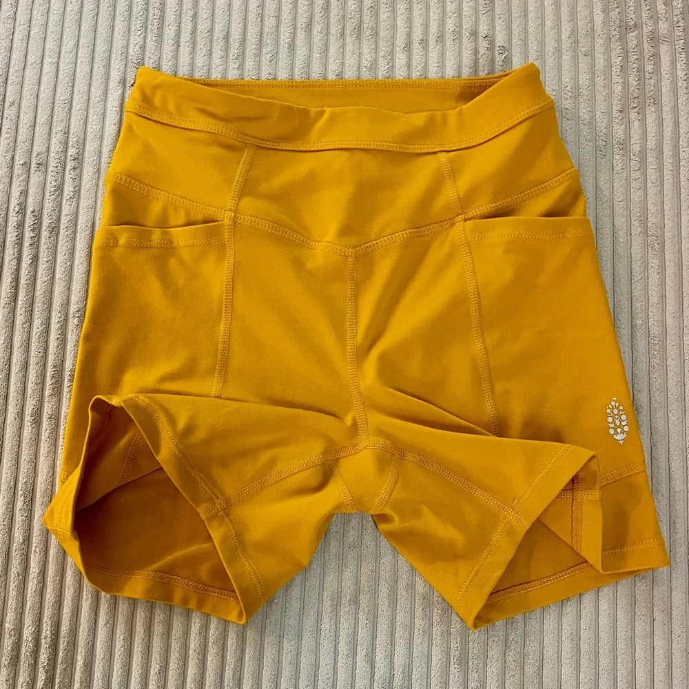Free People Movement Odessa Honeycomb Mango bike trail running short XS